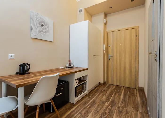 Apartment Functional And Comfortable Very Berry In By Renters Poznan