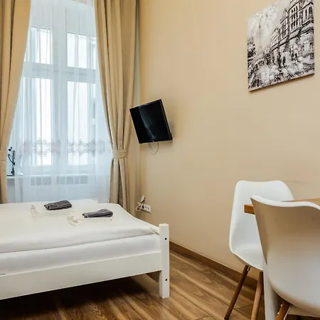 Functional And Comfortable Very Berry In By Renters *