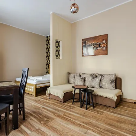 Functional And Comfortable Very Berry In By Renters *