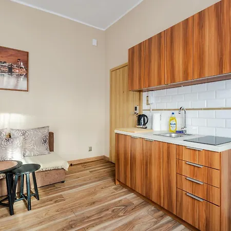 Functional And Comfortable Very Berry In By Renters