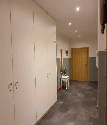 Apartament Functional And Comfortable Very Berry In By Renters