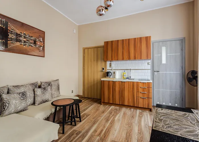 Daire Functional And Comfortable Very Berry In By Renters